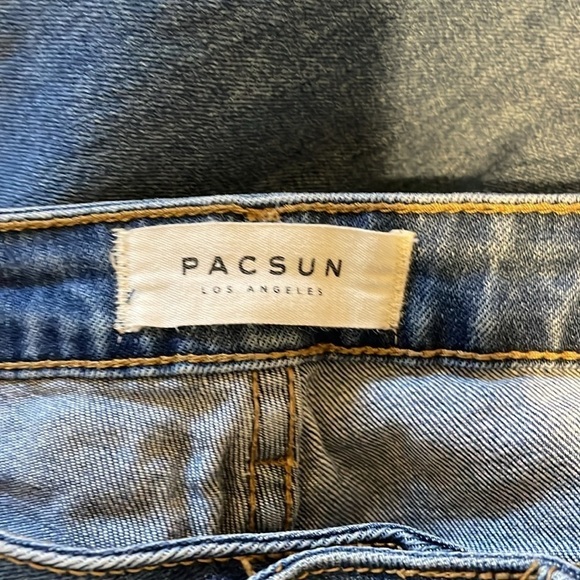 PacSun Medium Wash Mom Jeans 25 - Picture 10 of 11